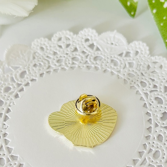 Smiling Cappuccino Cup Coffee Enamel and Metal Pin - Picture 3 of 4